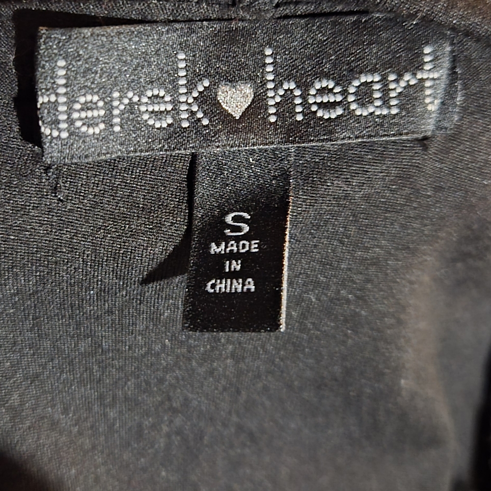 Derek Heart Black Midi Dress with White Accents - Picture 4 of 4
